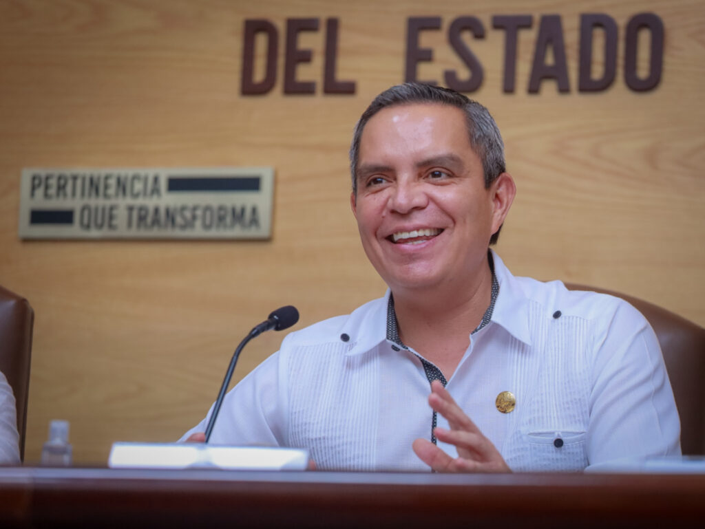 Firman-convenio-UdeC-y-Fiscalia-General-de-Estado_Rector-4-1024x769 Firman Convenio de Colaboración la UdeC y Fiscalía General del Estado
