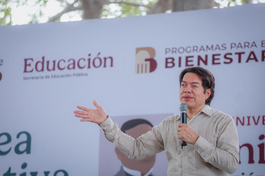 TRES-asambleas-informativas-sobre-Becas-Benito-Juarez_Mario_a-1024x682 Invitan a bachilleres a solicitar la beca “Benito Juárez”, en tres magnas asambleas
