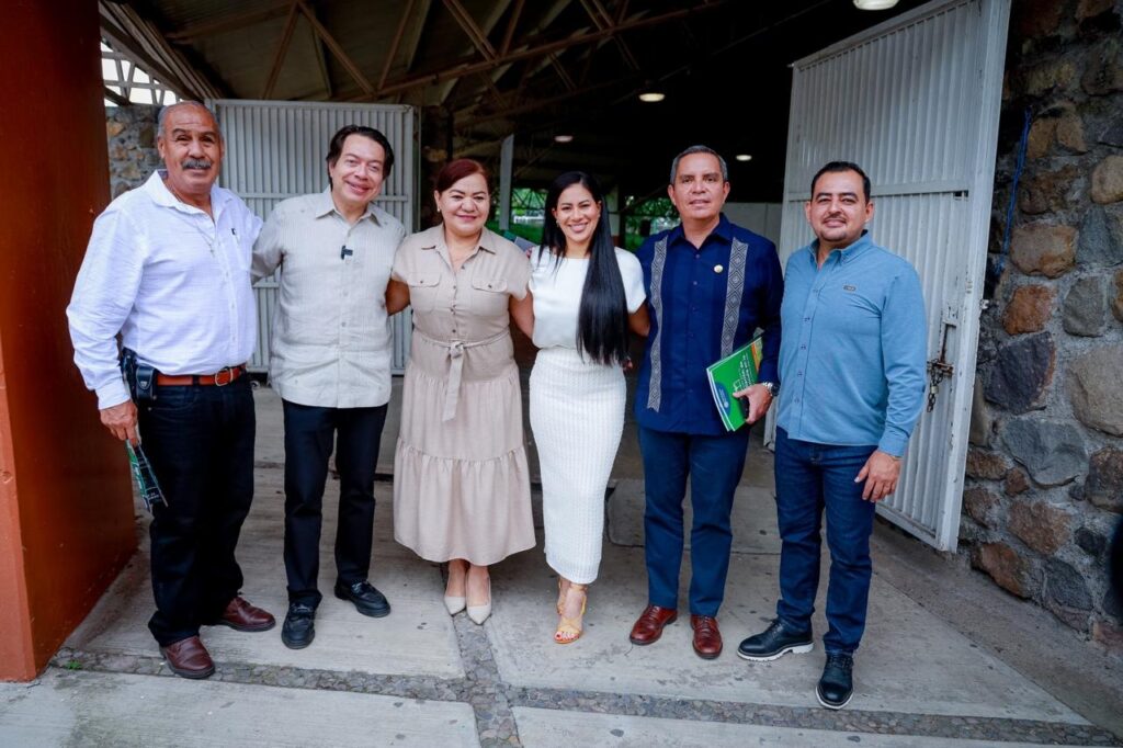 TRES-asambleas-informativas-sobre-Becas-Benito-Juarez_i-1024x682 Invitan a bachilleres a solicitar la beca “Benito Juárez”, en tres magnas asambleas