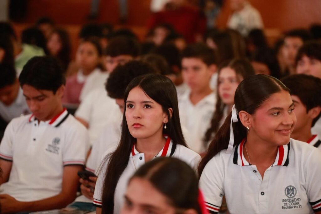 TRES-asambleas-informativas-sobre-Becas-Benito-Juarez_j-1024x682 Invitan a bachilleres a solicitar la beca “Benito Juárez”, en tres magnas asambleas