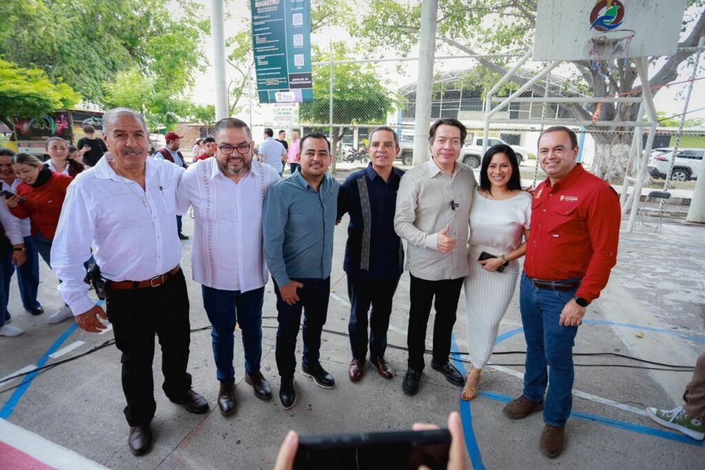 TRES-asambleas-informativas-sobre-Becas-Benito-Juarez_p-1024x682 Invitan a bachilleres a solicitar la beca “Benito Juárez”, en tres magnas asambleas