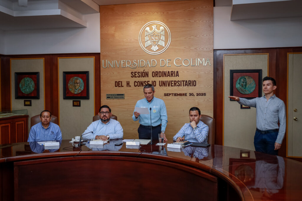 Aprueban-plan-de-cultura-de-paz-en-sesion-de-Consejo-Universitario_Octavio-1024x683 Aprueban en Sesión de Consejo el plan de Cultura de Paz de la Universidad de Colima