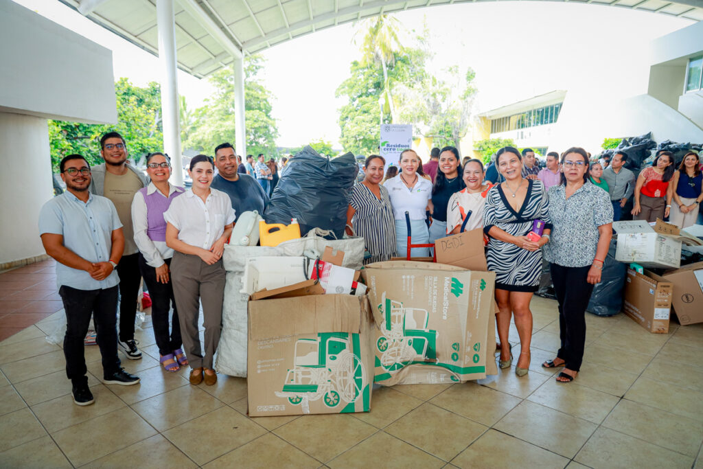 Inicia-campana-Residuos-Cero-UdeC-2025_g-1024x683 Arranca campaña universitaria “Residuos Cero UdeC: Más vida, menos residuos”
