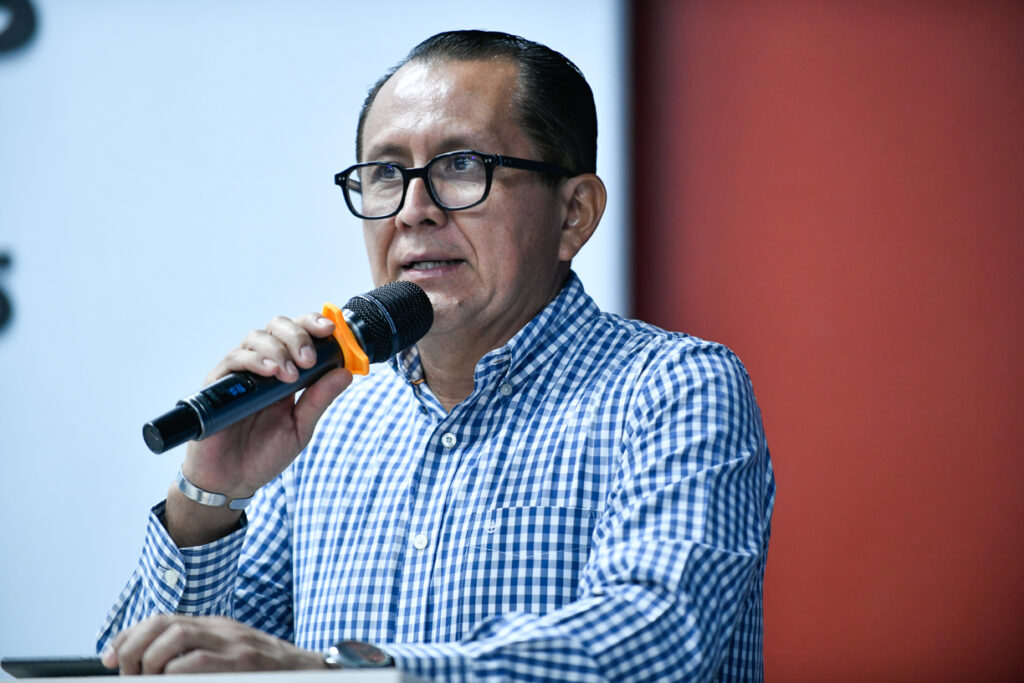 Reflexionan-sobre-la-resiliencia-y-la-reduccion-de-riesgos_Mario-1024x683 Reflexionan universitarios y sociedad sobre resiliencia y reducción de riesgos