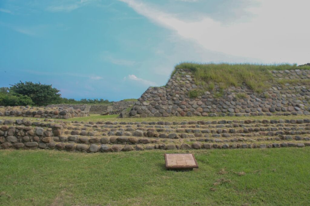 IMG-20251026-WA0123-1024x682 La campana: Vestigios del pasado Colimense