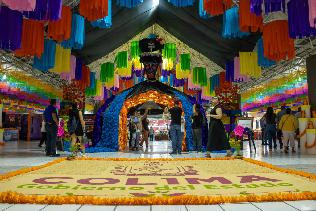 IMG_1429-3-1024x683 Feria de todos los santos: retratando cultura y tradiciones 2025