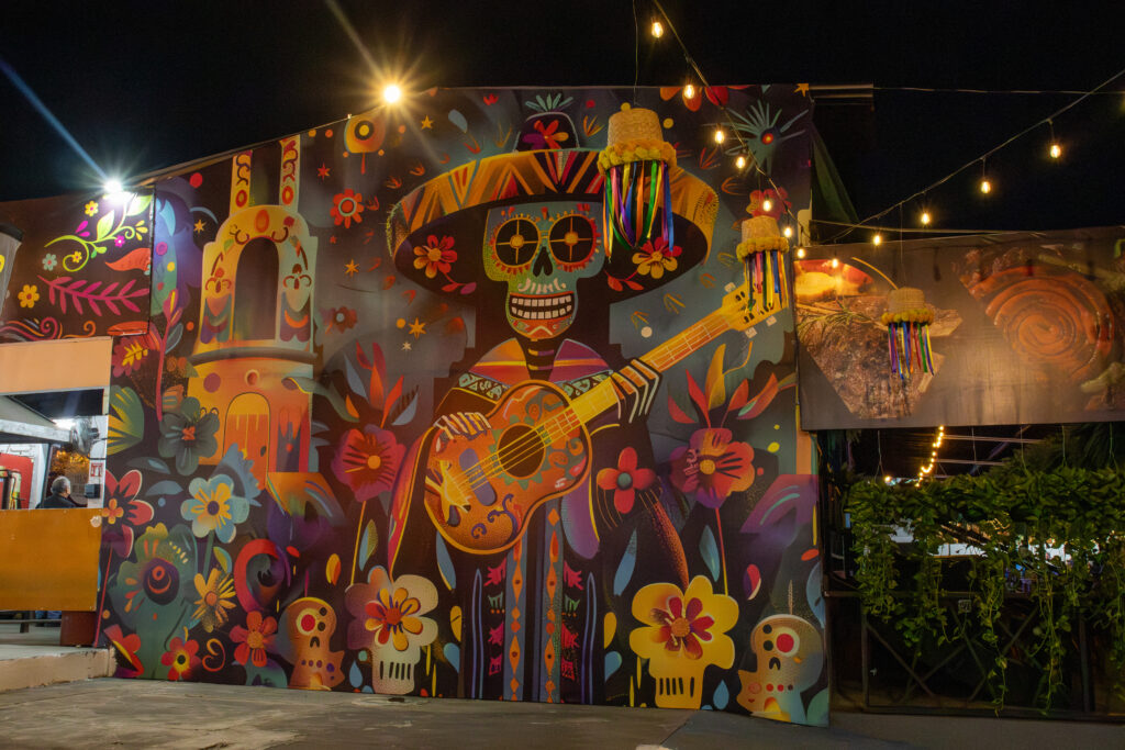 IMG_1463-1024x683 Feria de todos los santos: retratando cultura y tradiciones 2025