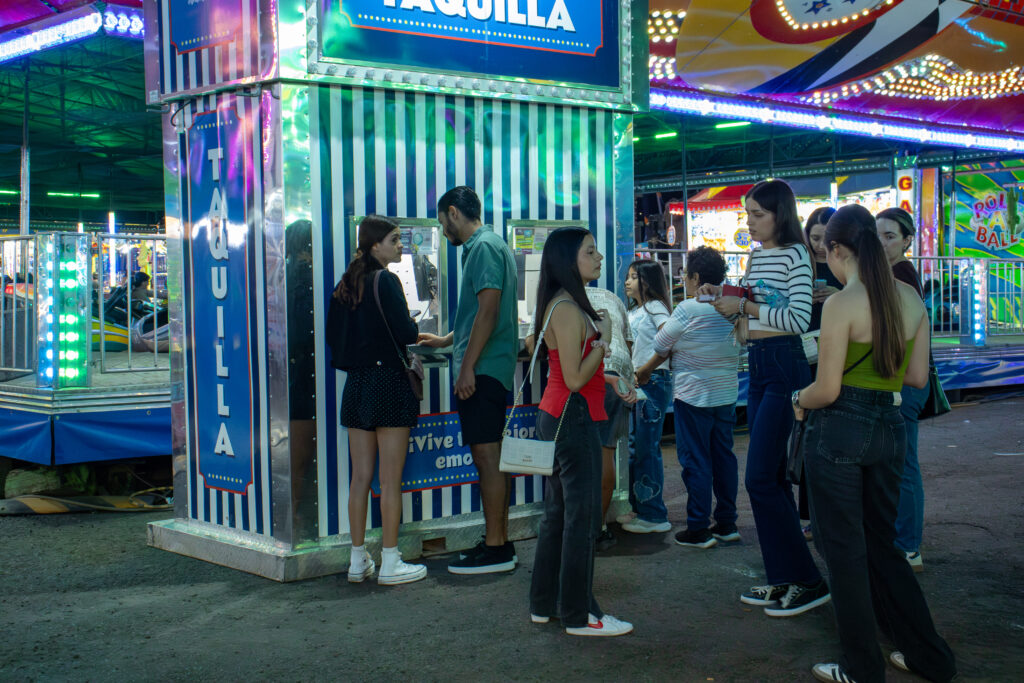IMG_1499-3-1024x683 Feria de todos los santos: retratando cultura y tradiciones 2025