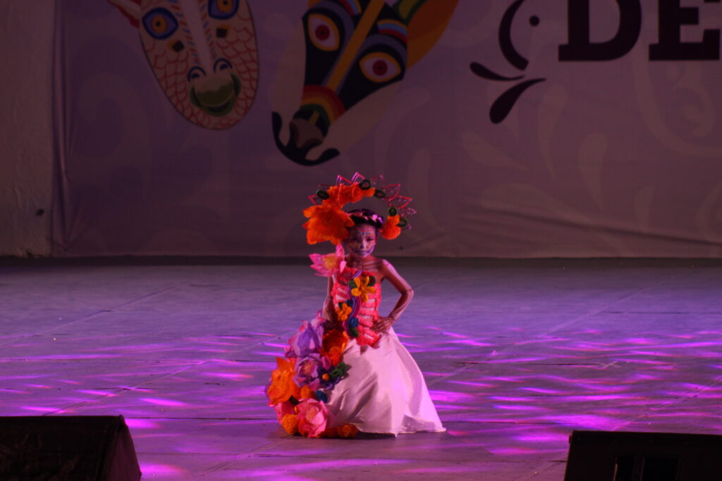 IMG_6471-1024x683 Concurso de catrinas y catrines: tradición, arte y belleza