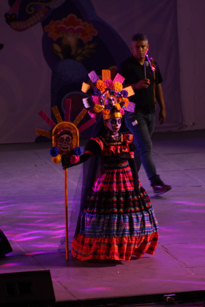 IMG_6518-683x1024 Concurso de catrinas y catrines: tradición, arte y belleza