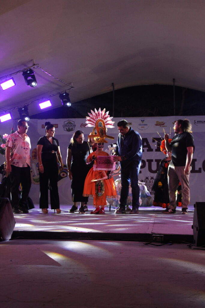 IMG_6664-683x1024 Concurso de catrinas y catrines: tradición, arte y belleza