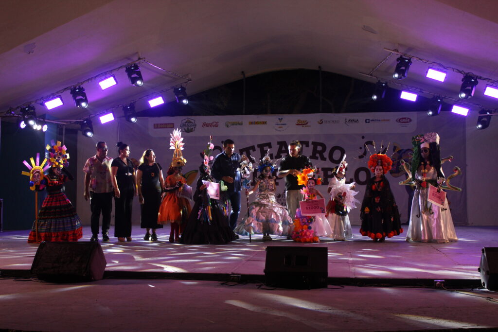 IMG_6699-1024x683 Concurso de catrinas y catrines: tradición, arte y belleza