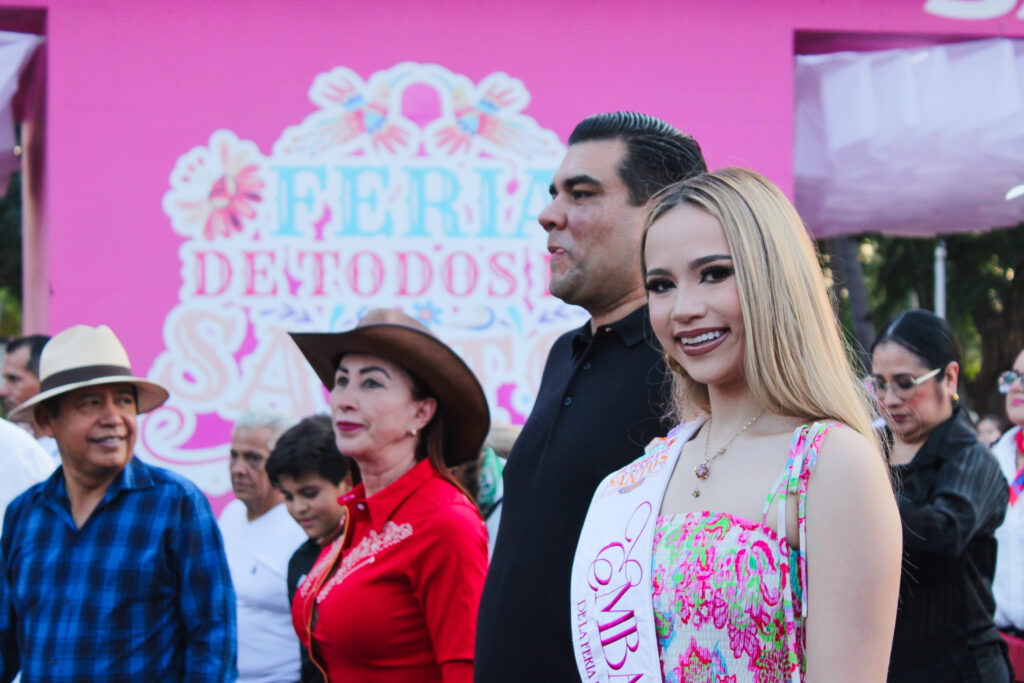 IMG_6918-1-2-1024x683 "La Villa está presente": Convite de Villa de Álvarez en la Feria de Todos los Santos 2025