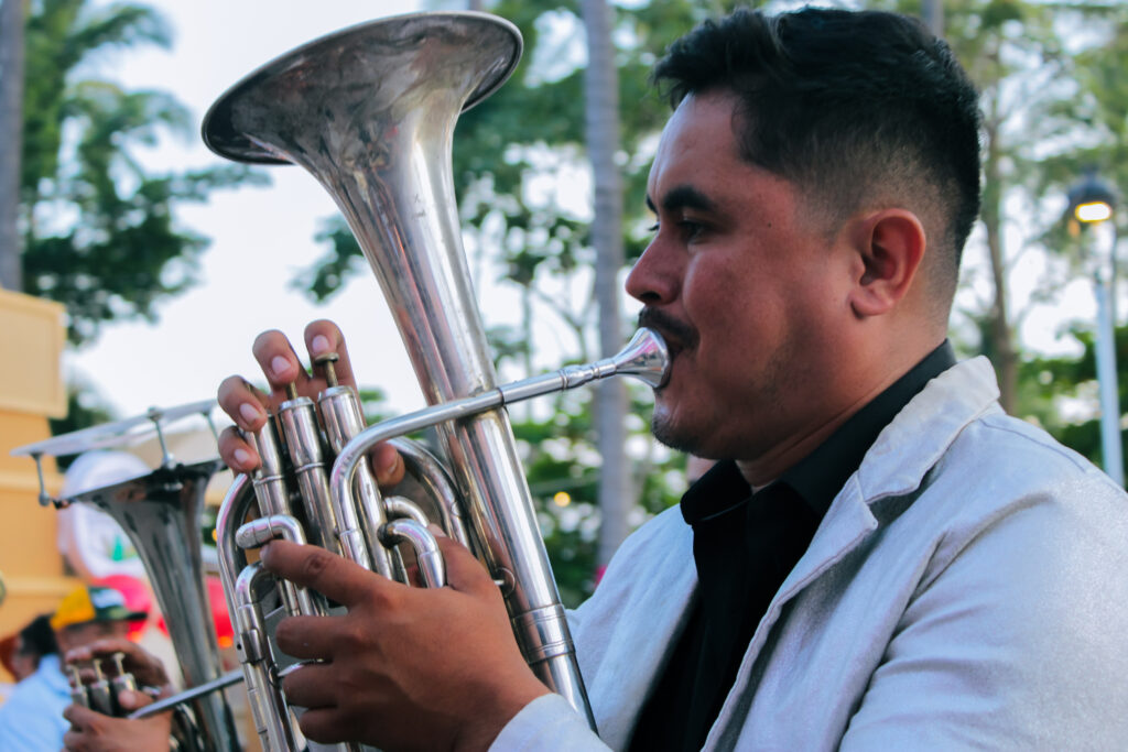 IMG_6920-4-1024x683 "La Villa está presente": Convite de Villa de Álvarez en la Feria de Todos los Santos 2025