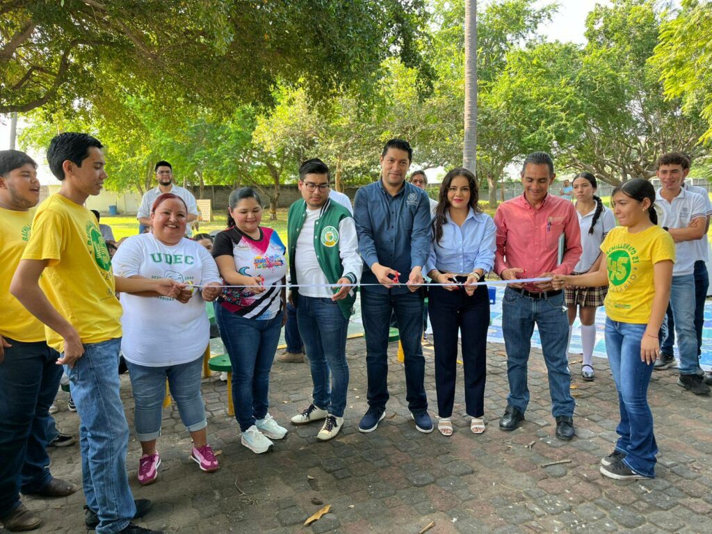 Promueven-salud-y-cultura-de-paz-en-bachilleres-de-Armeria_Inauguracion-1-1024x768 Promueven salud y cultura de paz en bachilleres de Armería