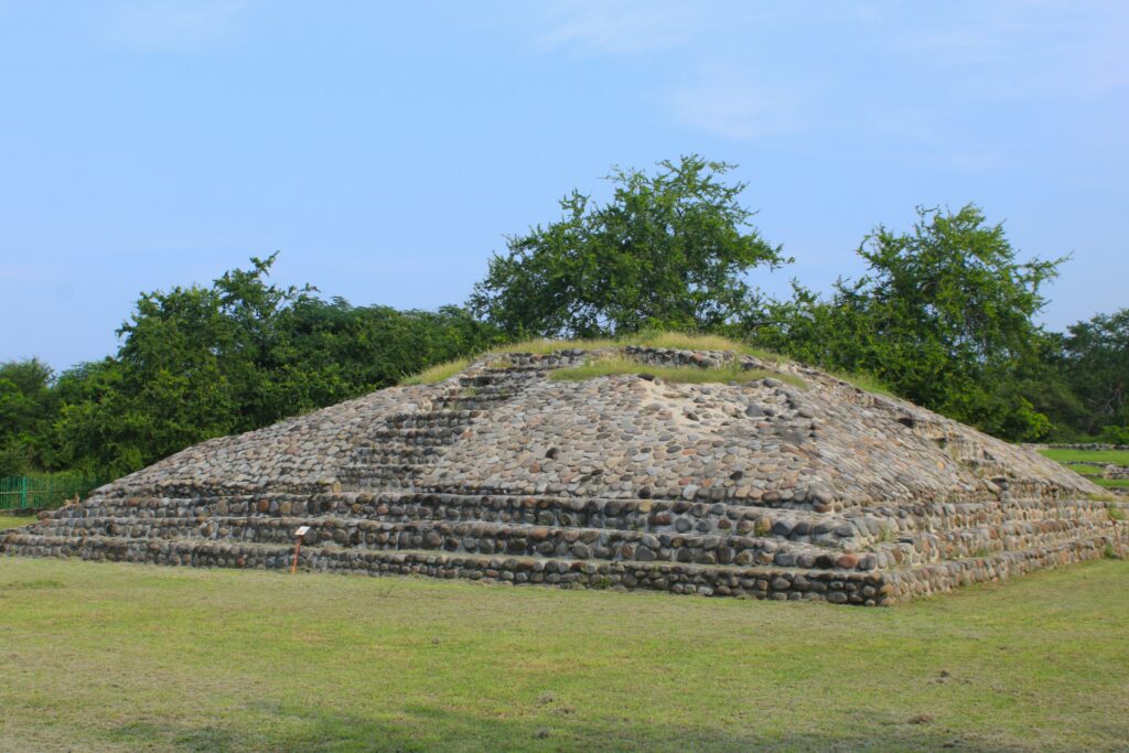 foto-5-1-1-1024x683 La Campana: una ventana al pasado prehispánico de Colima