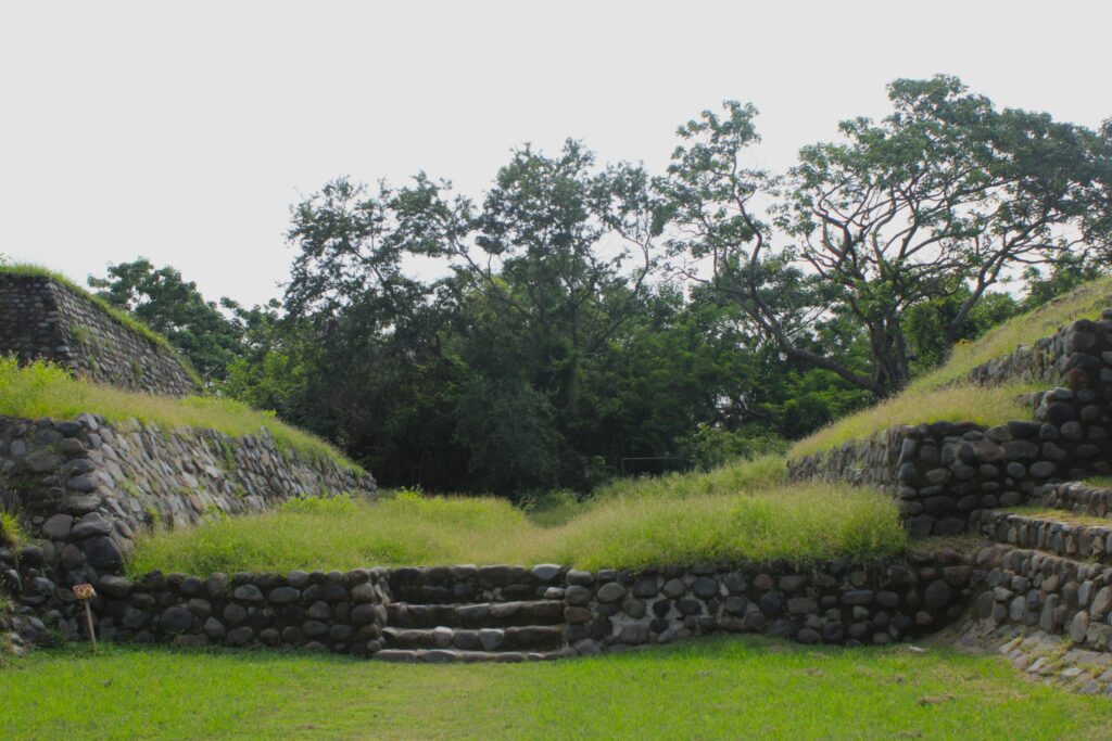 foto-7-1-1-1024x683 La Campana: una ventana al pasado prehispánico de Colima