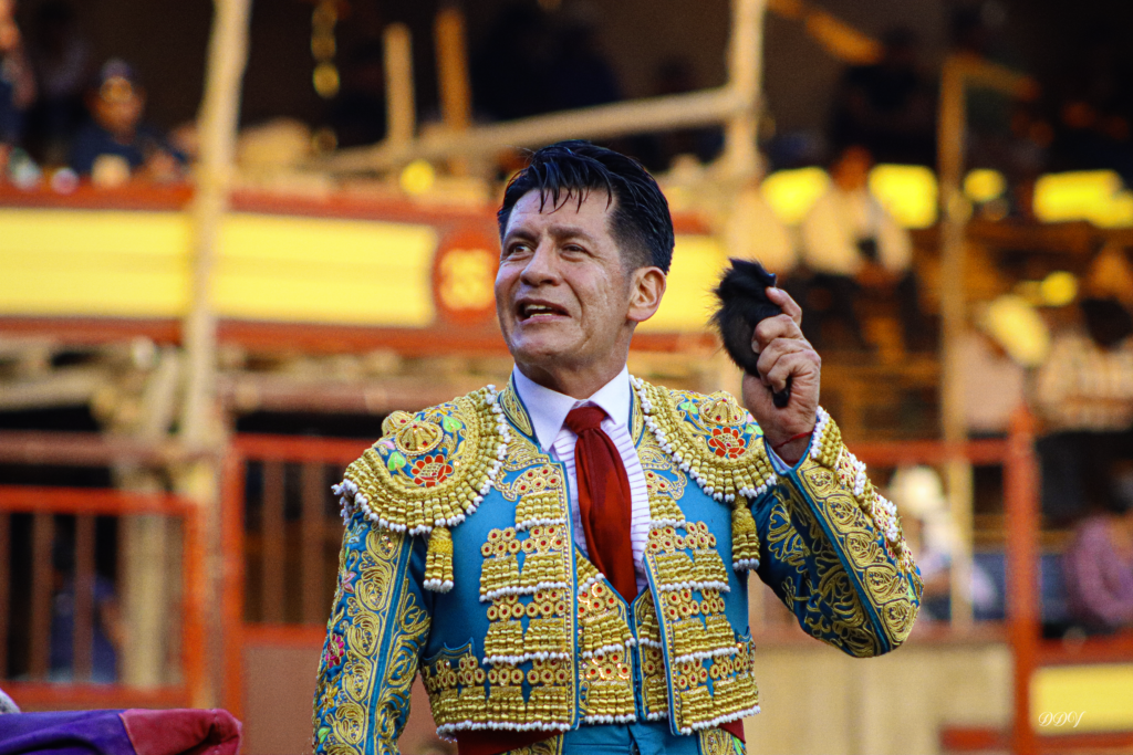 CORRIDA-17-1024x683 Tarde de arte y bravura en La Petatera