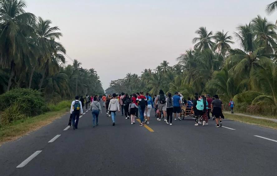 WhatsApp-Image-2026-02-10-at-8.34.16-AM Virgen de la Candelaria reúne a cientos de fieles en peregrinación a Pascuales